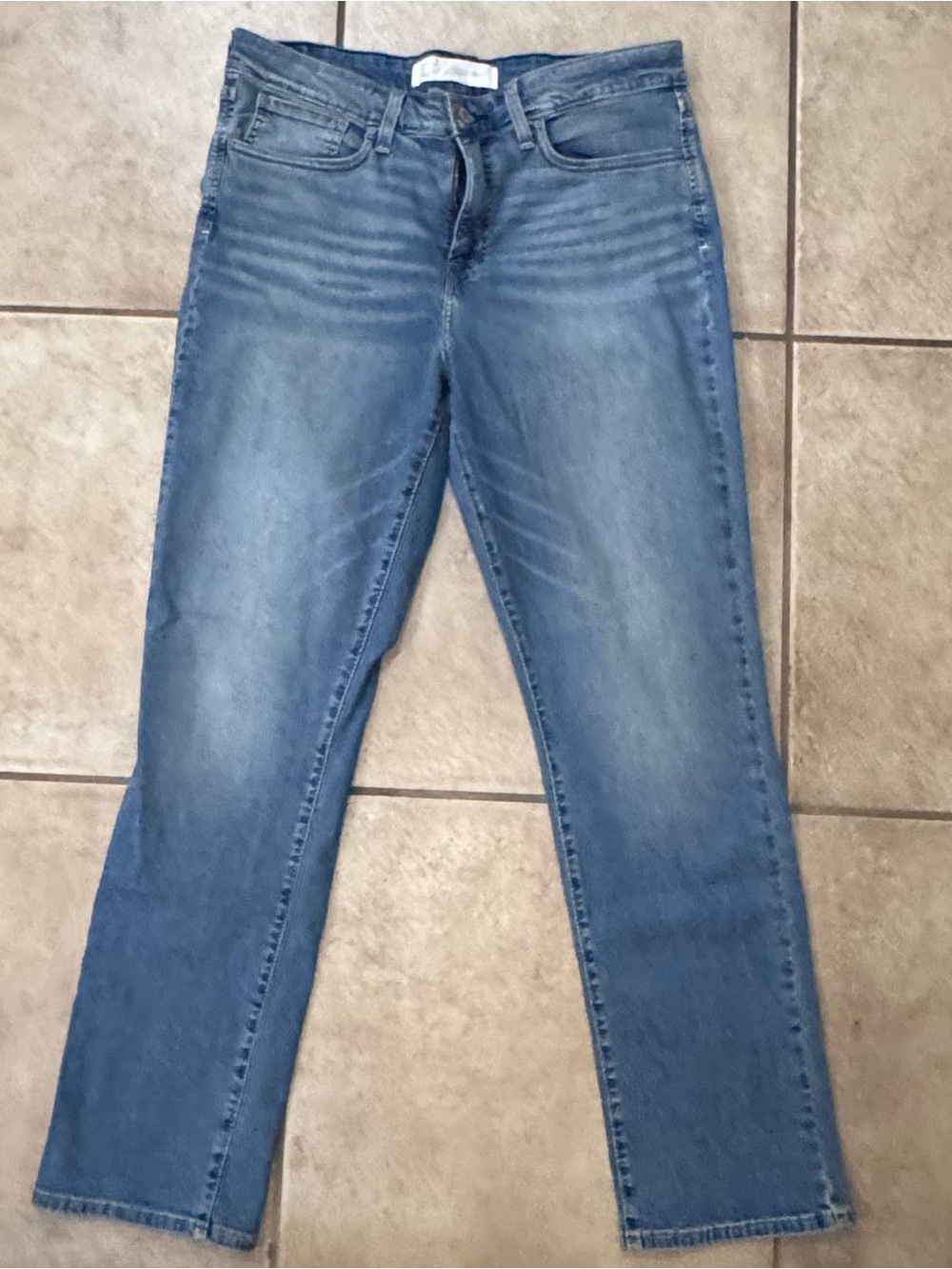 Signature by Levi Strauss Women's Light Blue Straight-Leg Jeans